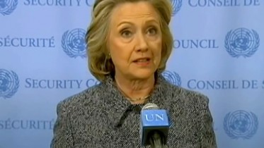 2015_03_10_Hillary_Clinton_by_Voice_of_America_(cropped_to_collar)