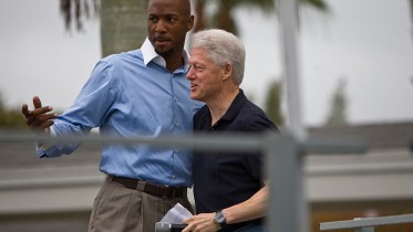 Bill Clinton and Alonzo Mourning at Verde Gardens